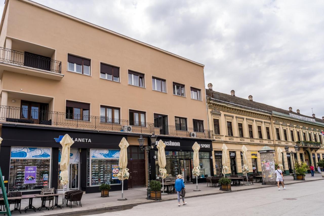 Apartment Panorama Central Novi Sad Exterior foto